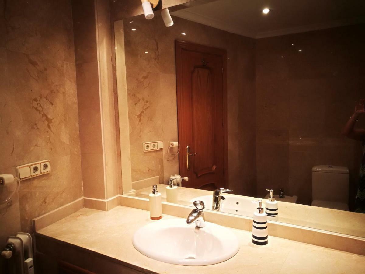 Apartamentos Torr Av America - Lopez De Hoyos - Chamartin Madrid Exterior photo